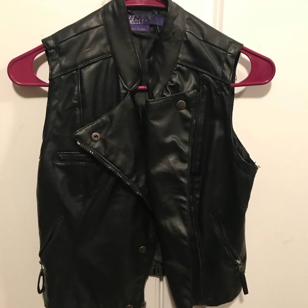 Miley Cyrus Light weight leather vest